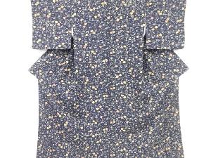 リサイクル　縮緬地　吹寄模様小紋着物